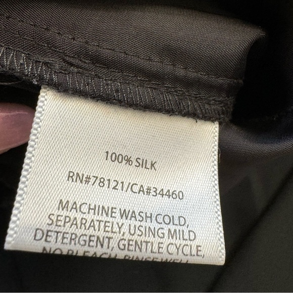 Eileen Fisher 100% Silk Straight Leg Dress Pants Sz 8 - Picture 8 of 9